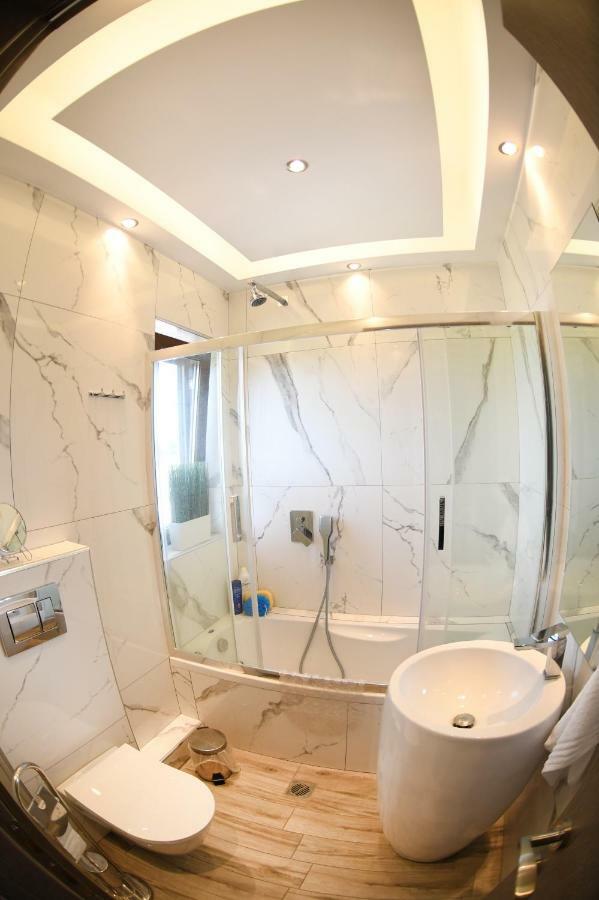 네오스마르마라스 Theasis Luxury Panoramic Penthouse 아파트 외부 사진